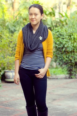 striped shirt mustard cardigan black jeans by 14 shades of grey