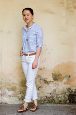 blue striped shirt white jeans brown sandals by 14 shades of grey