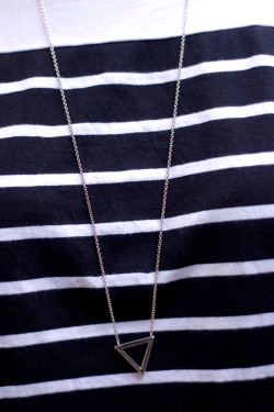 black striped top minimalist necklace by 14 shades of grey