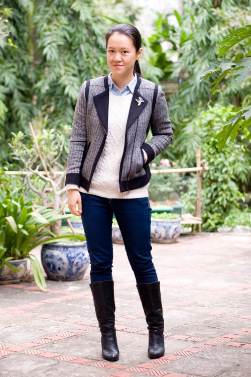white sweater herringbone jacket blue jeans black boots by 14 shades of grey