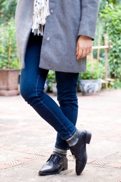gray sweatshirt gray coat blue jeans black oxfords by 14 shades of grey